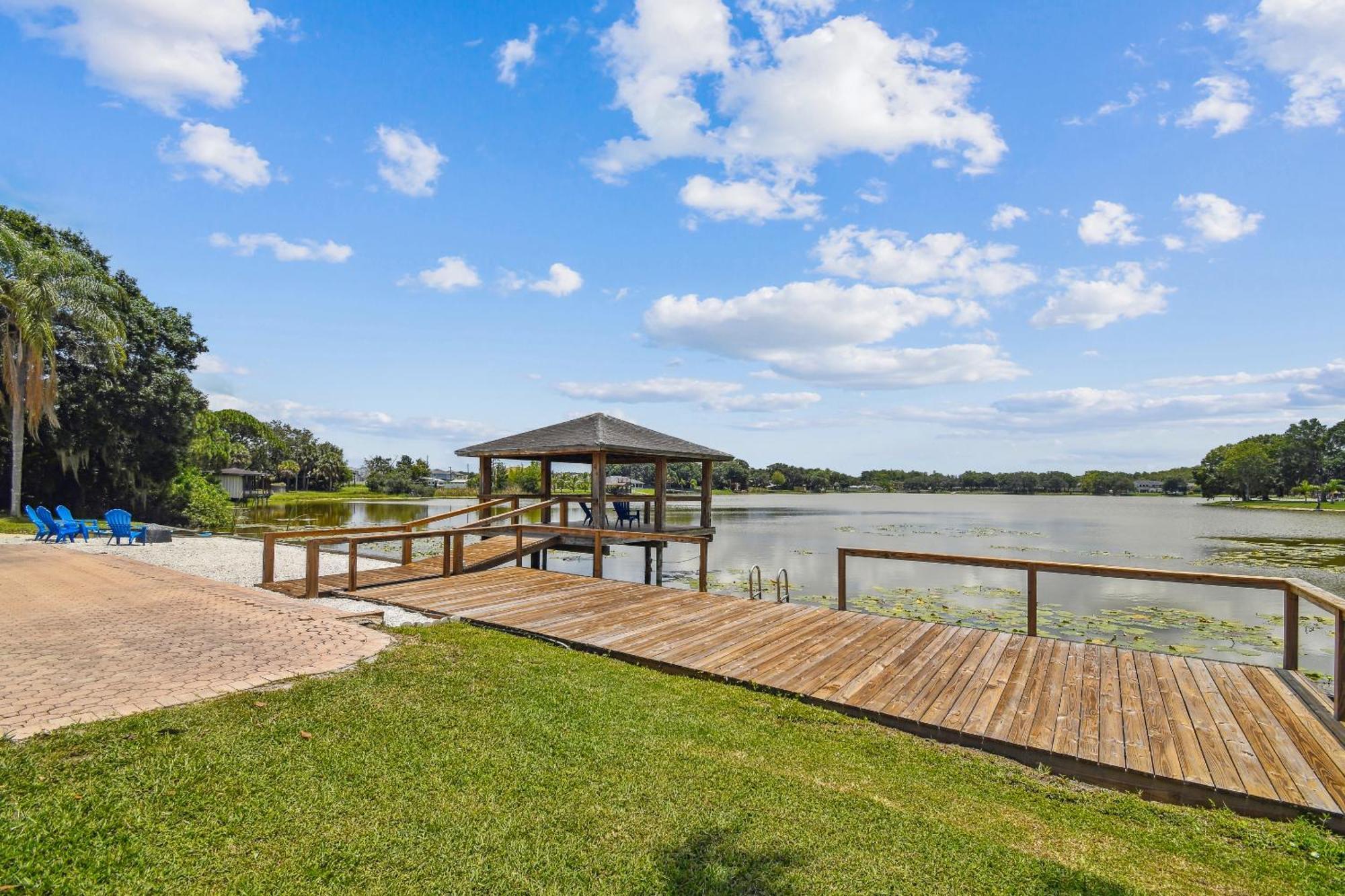 טאמפה Lake House Westchase Area. Heated Pool Waterfront! מראה חיצוני תמונה