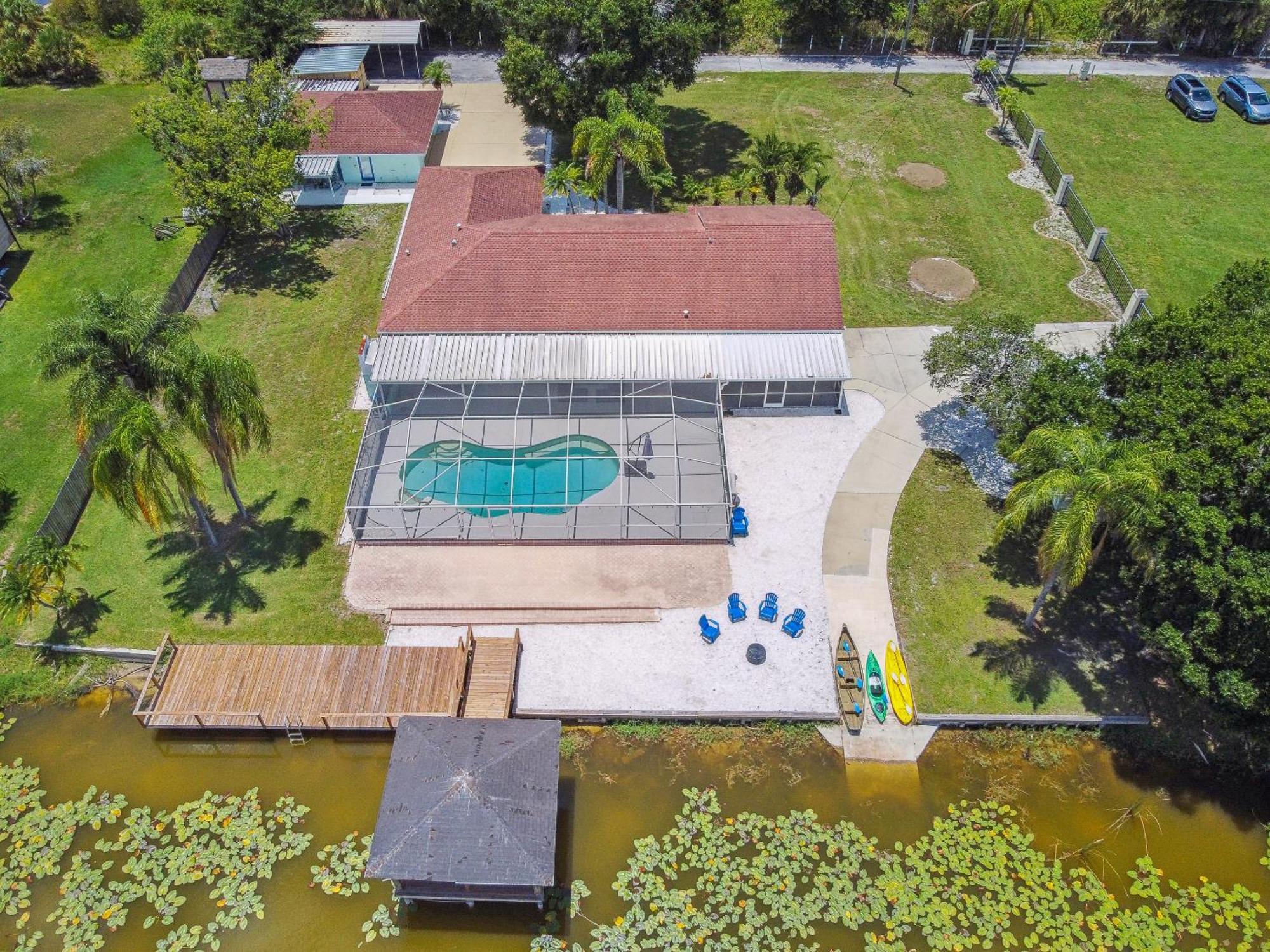 טאמפה Lake House Westchase Area. Heated Pool Waterfront! מראה חיצוני תמונה