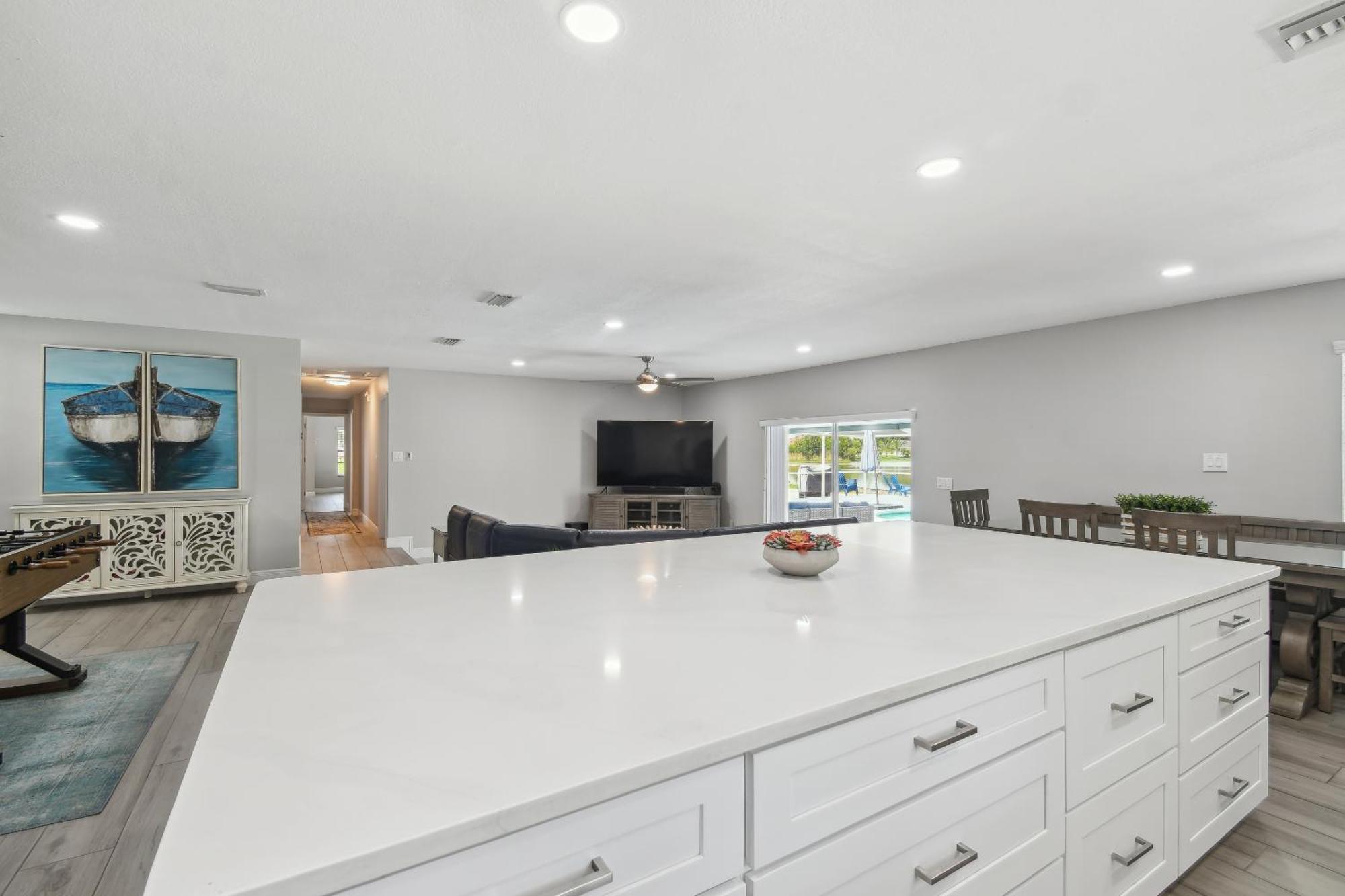 טאמפה Lake House Westchase Area. Heated Pool Waterfront! מראה חיצוני תמונה