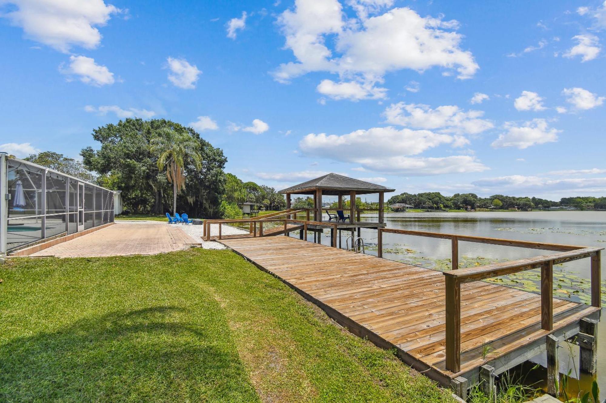 טאמפה Lake House Westchase Area. Heated Pool Waterfront! מראה חיצוני תמונה