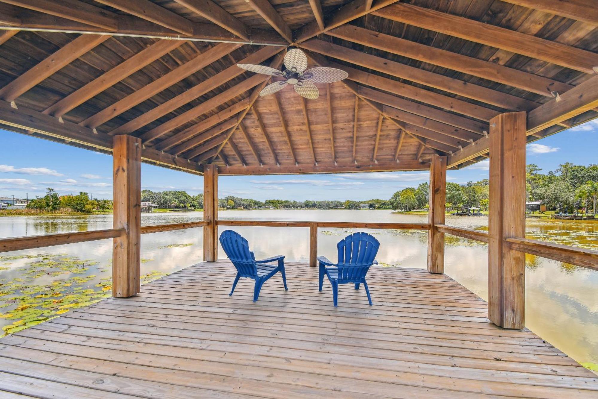 טאמפה Lake House Westchase Area. Heated Pool Waterfront! מראה חיצוני תמונה