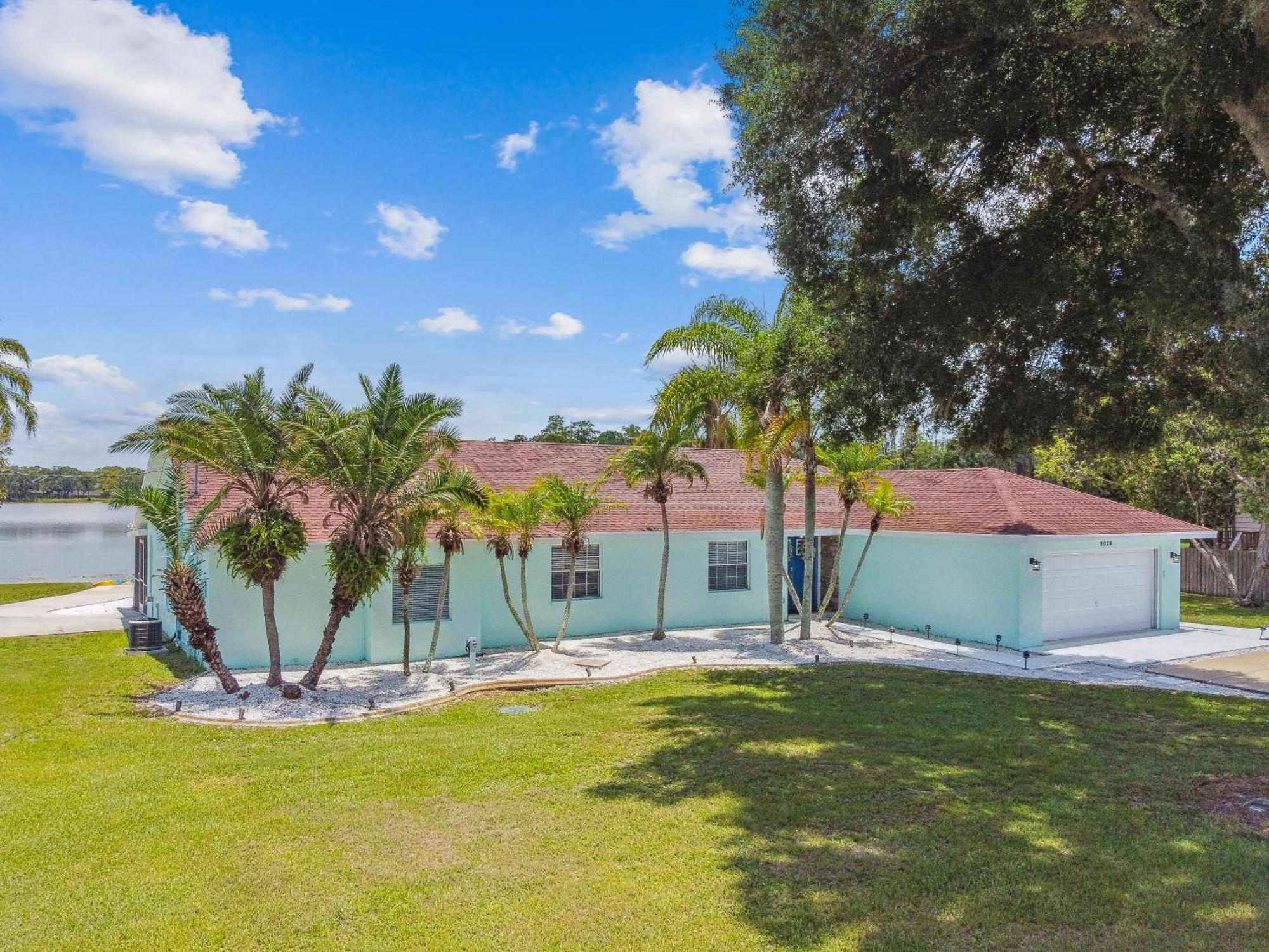 טאמפה Lake House Westchase Area. Heated Pool Waterfront! מראה חיצוני תמונה