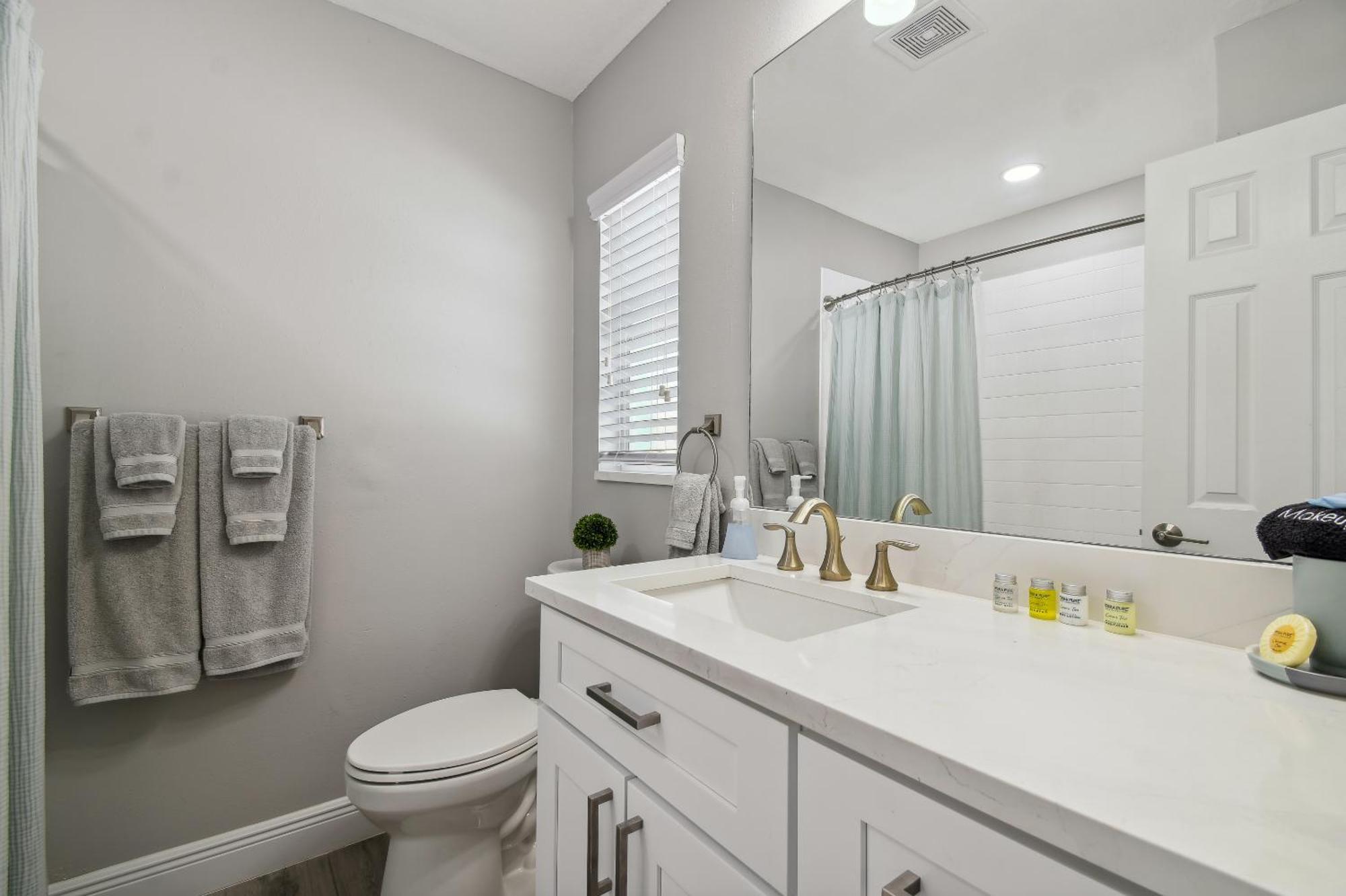 טאמפה Lake House Westchase Area. Heated Pool Waterfront! מראה חיצוני תמונה