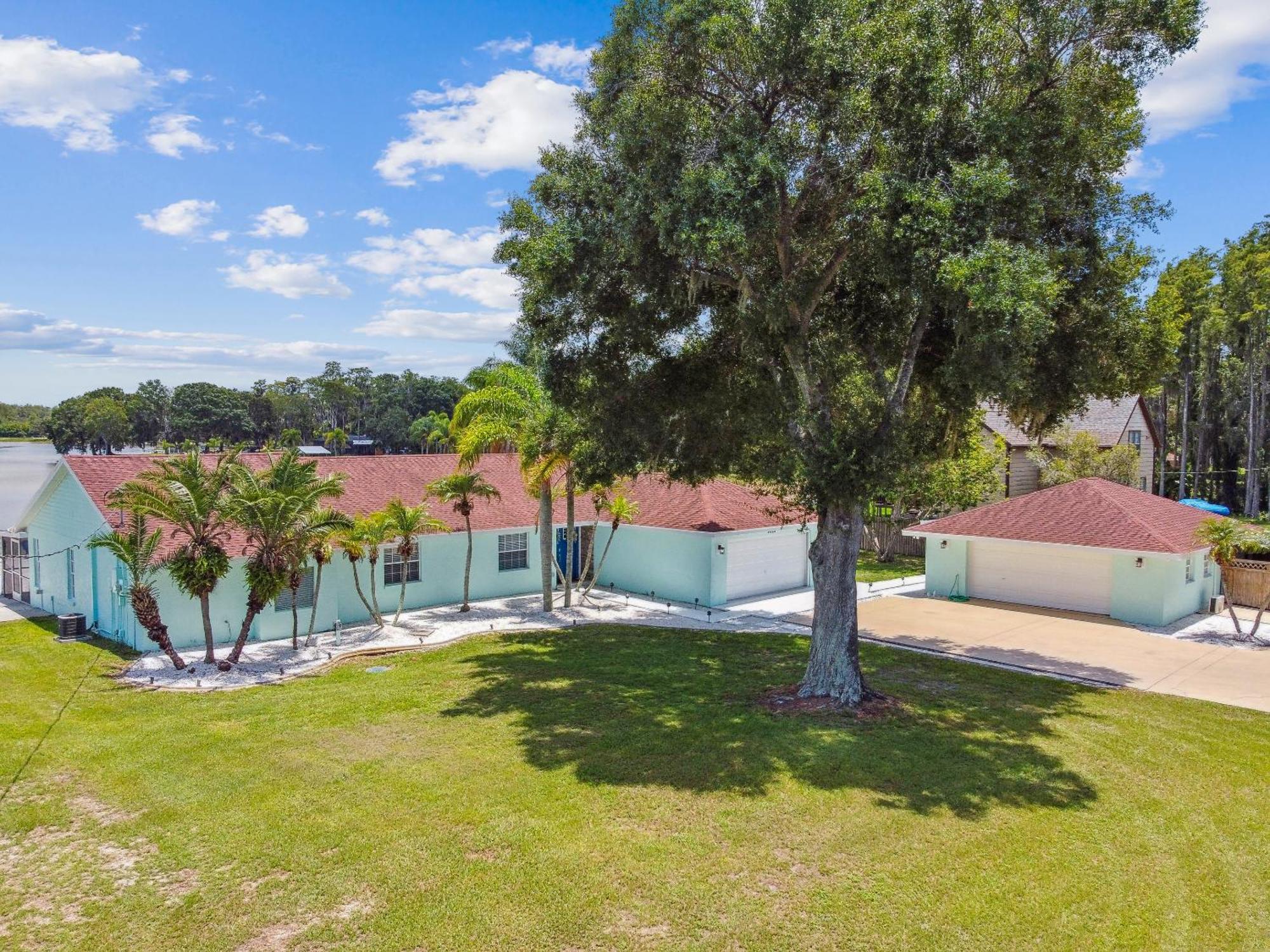 טאמפה Lake House Westchase Area. Heated Pool Waterfront! מראה חיצוני תמונה