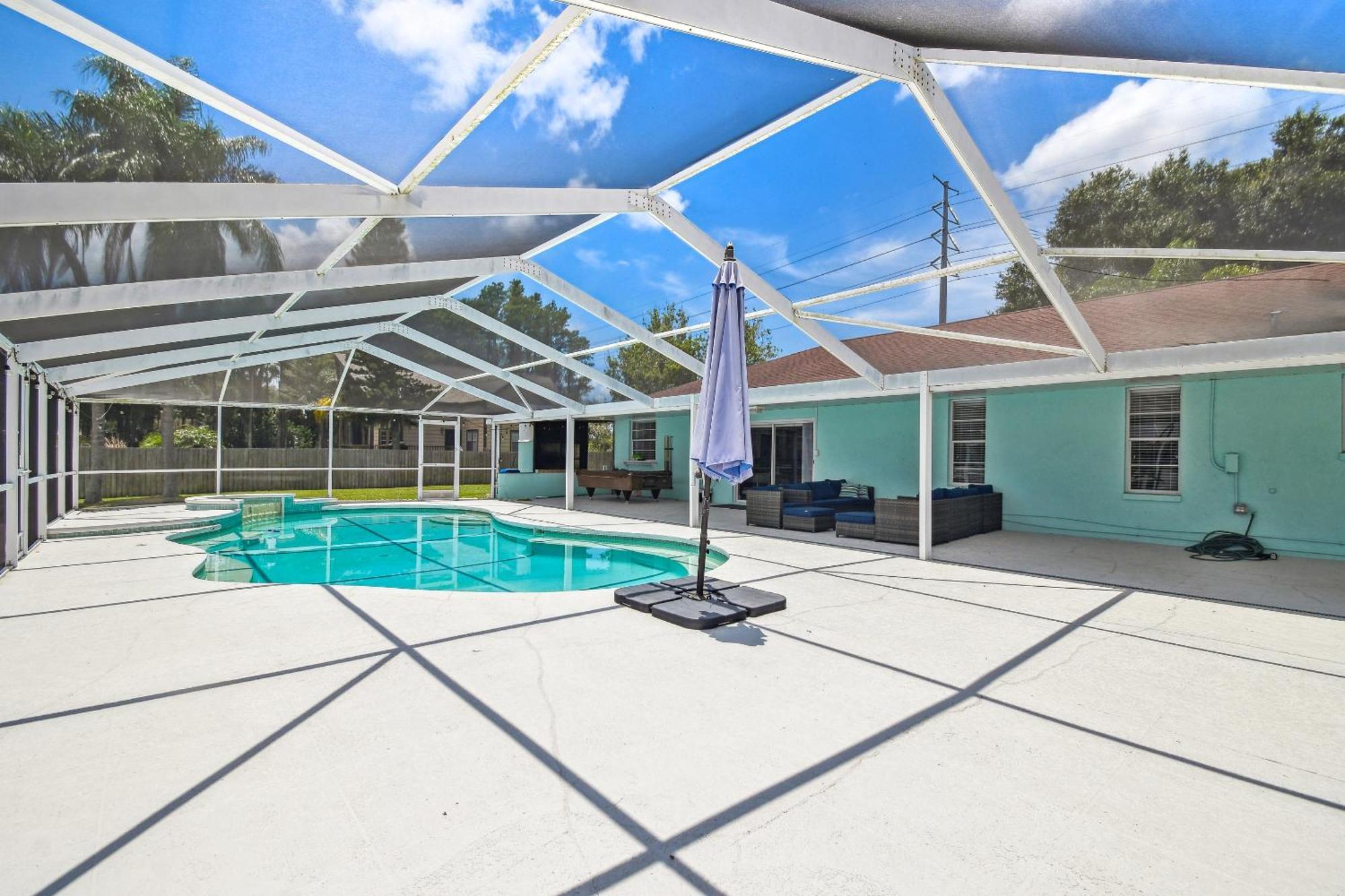 טאמפה Lake House Westchase Area. Heated Pool Waterfront! מראה חיצוני תמונה
