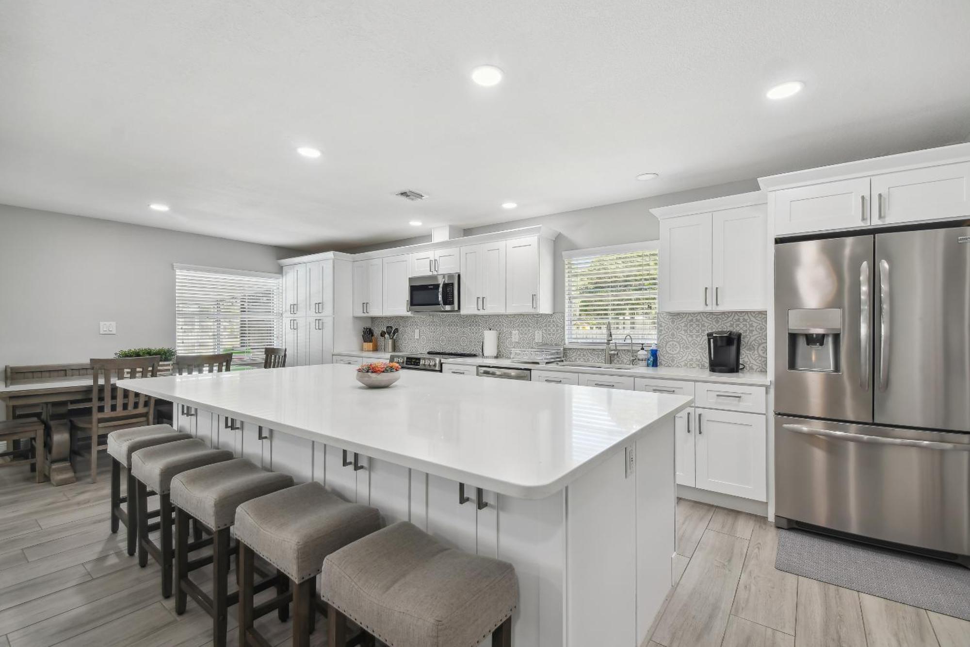 טאמפה Lake House Westchase Area. Heated Pool Waterfront! מראה חיצוני תמונה